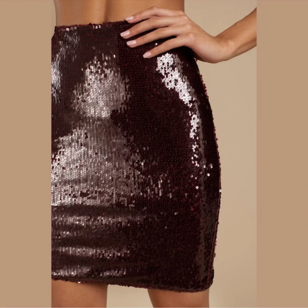 NWT Tobi Burgundy / Brown Sequin Midi Pencil Skirt Medium